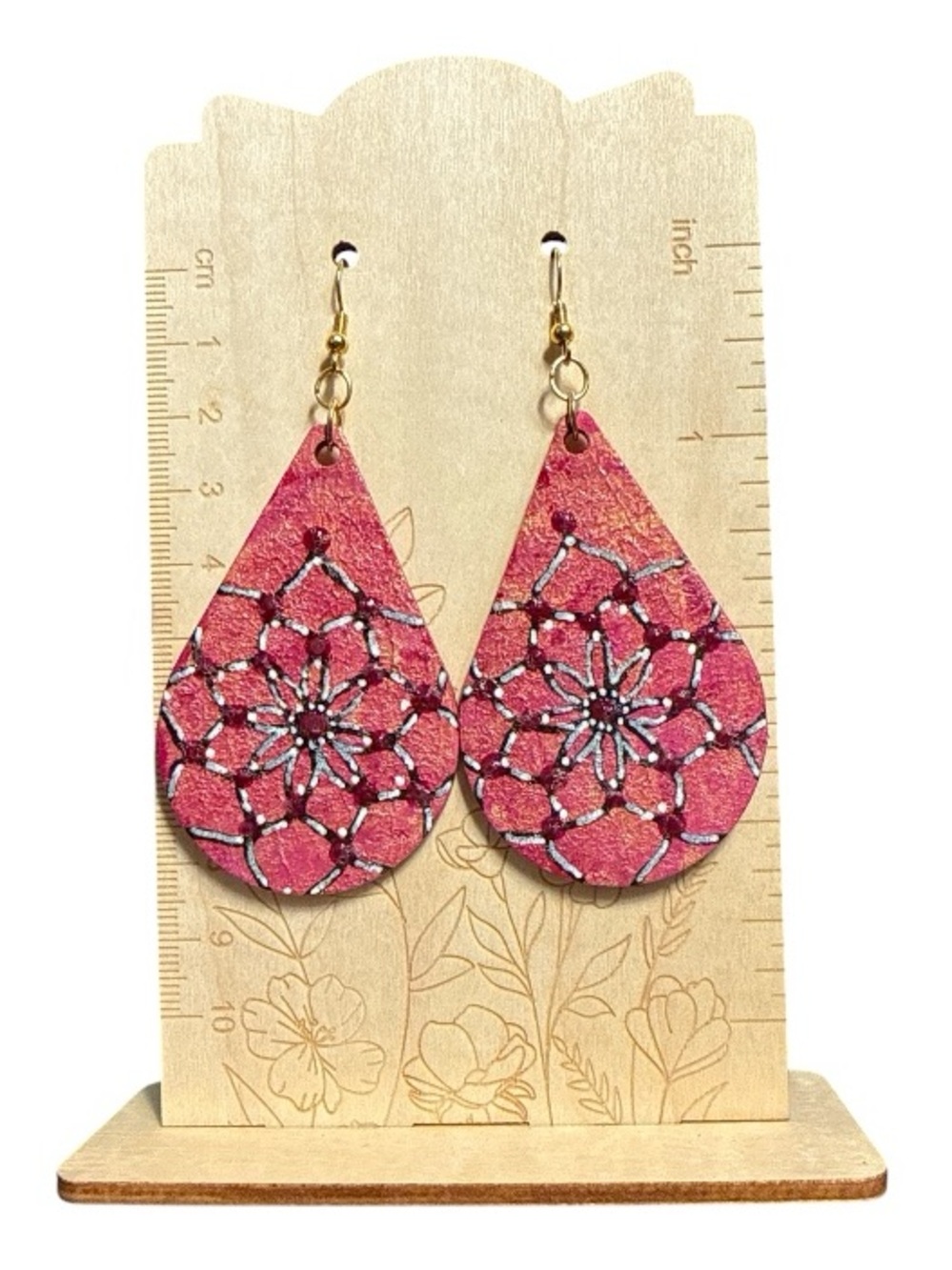 Women’s Pink Teardrop Floral Wood Earrings